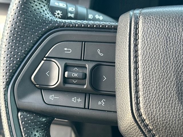 Used 2025 Toyota Tacoma SR5 image 19