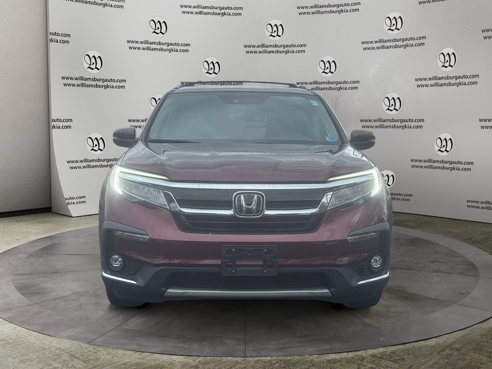 Used 2020 Honda Pilot Touring image 8