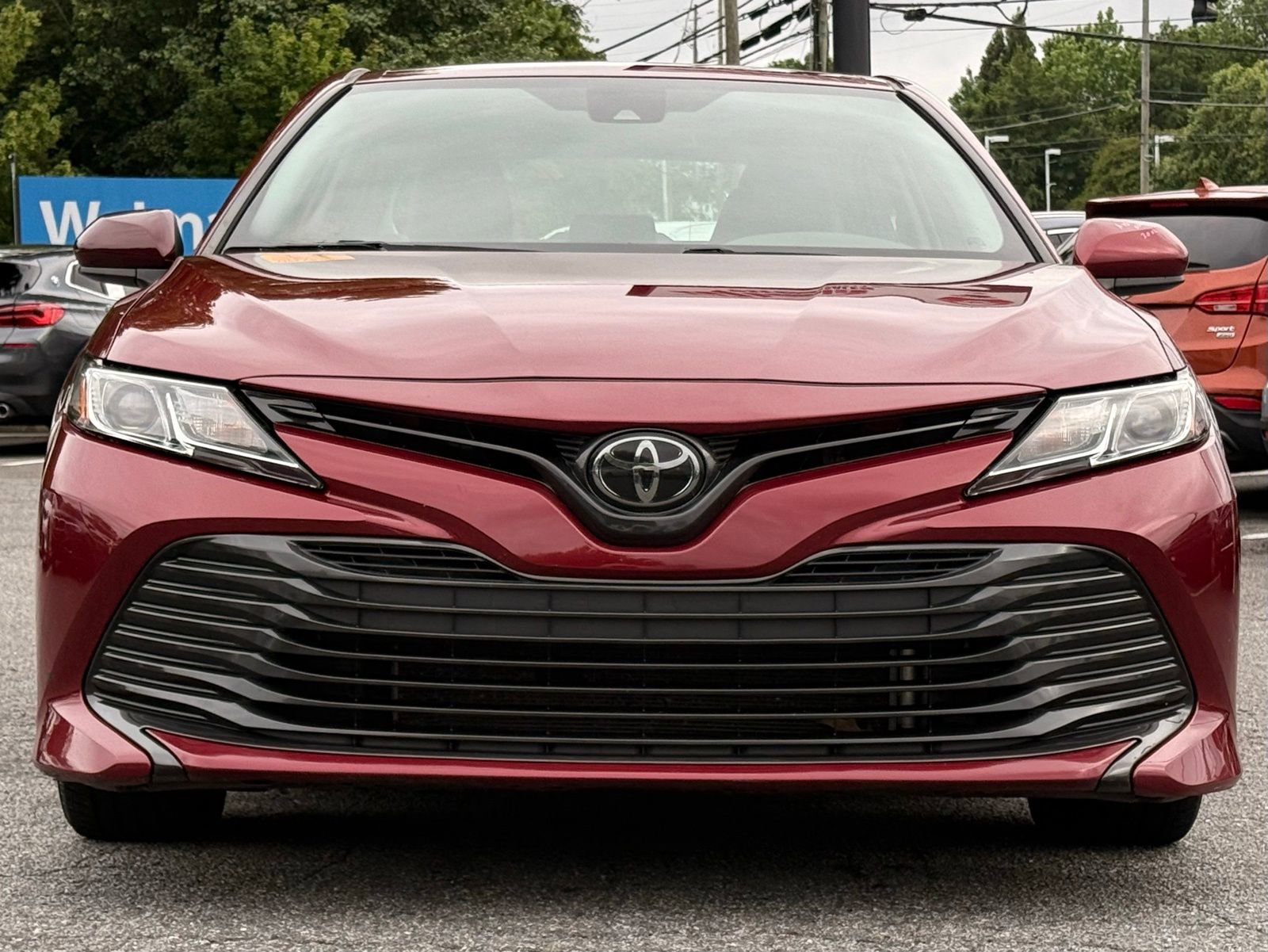 Used 2020 Toyota Camry LE FWD image 8
