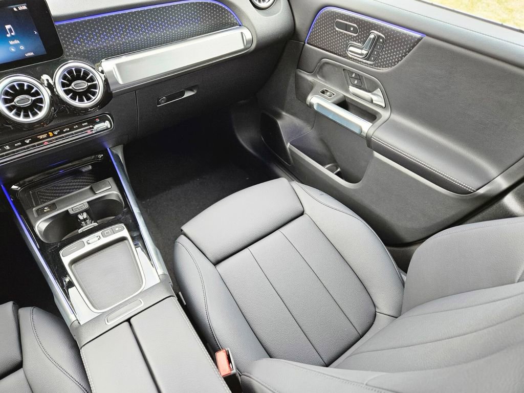 New 2026 Mercedes-Benz GLB 250 4MATIC image 12