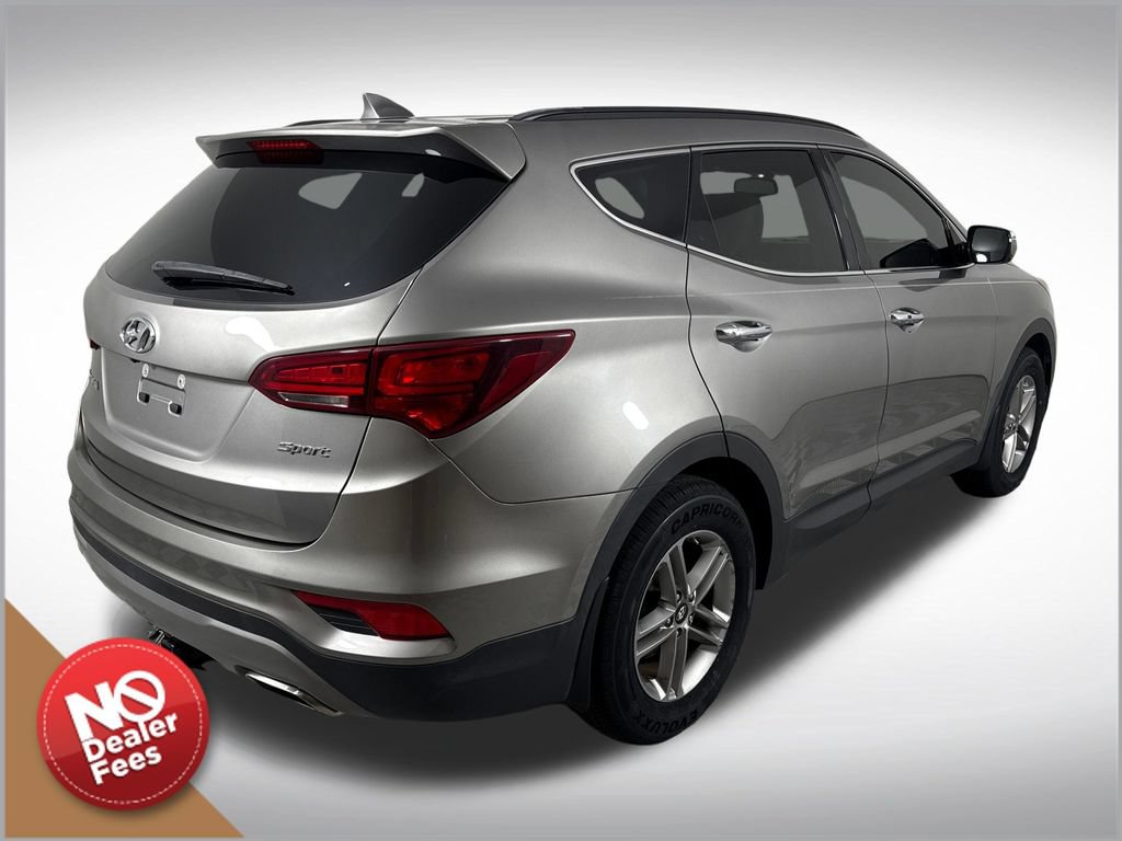 Used 2018 Hyundai Santa Fe Sport w/ 2.4L Value Package 02 FWD image 3