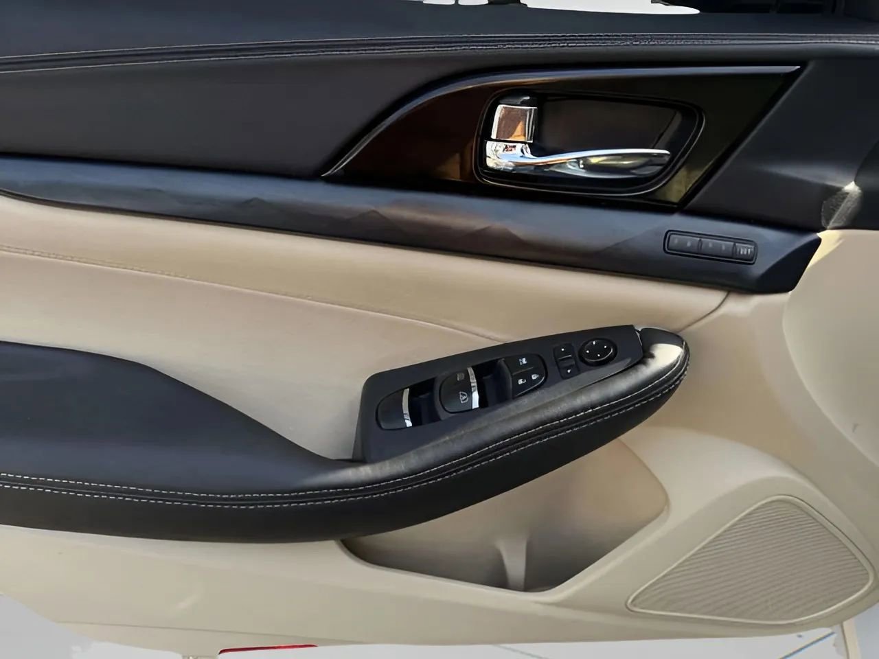 Used 2022 Nissan Maxima Platinum w/ Sport Mat Group image 40