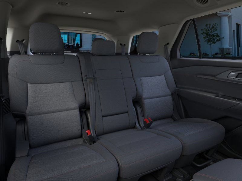 New 2026 Ford Explorer Active RWD image 11