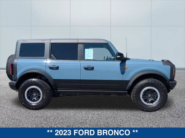Used 2023 Ford Bronco Badlands AWD/4WD image 6