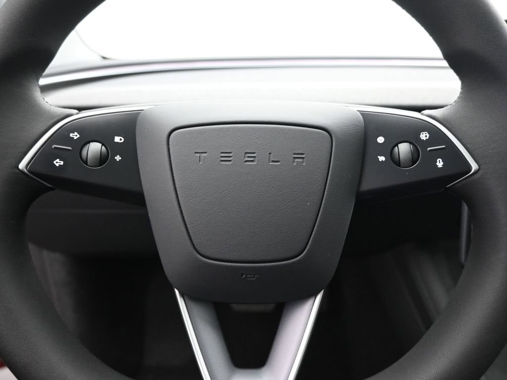 Used 2025 Tesla Model 3 Long Range image 10