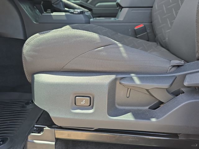 Used 2026 Toyota Tacoma SR AWD/4WD image 29