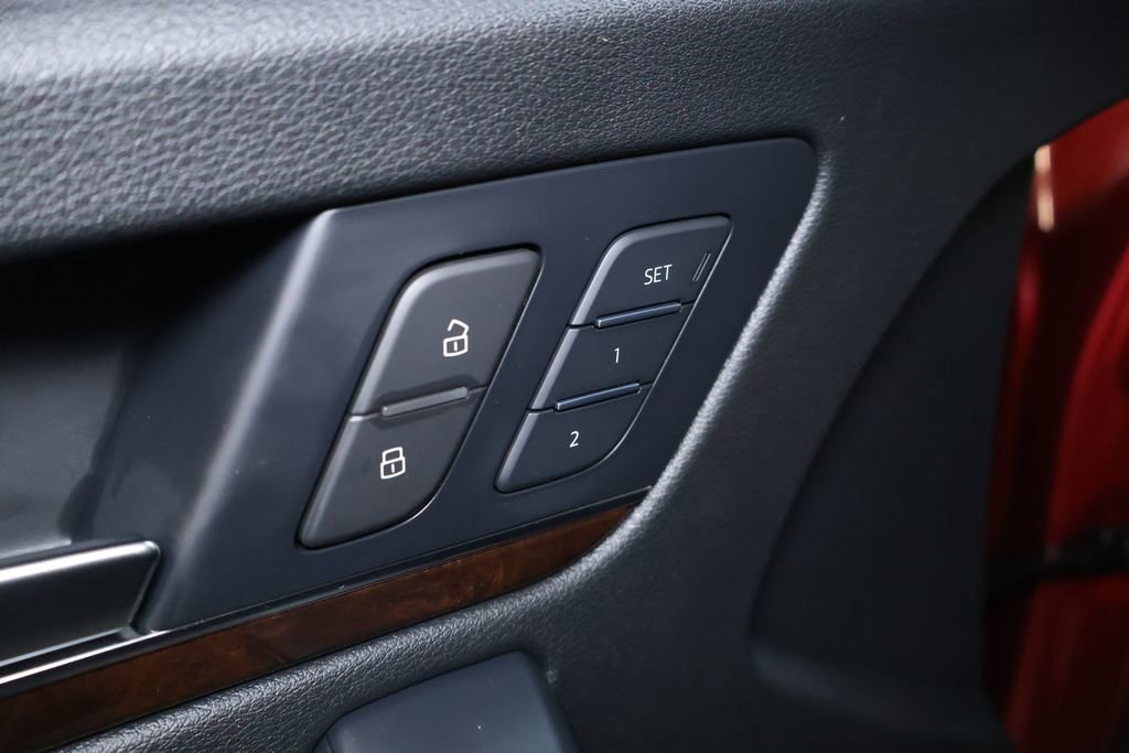 Used 2018 Audi Q5 2.0T Premium Plus w/ Premium Plus Package image 16