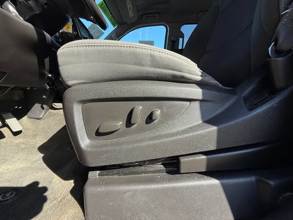 Used 2015 Chevrolet Silverado 1500 LT w/ All Star Edition AWD/4WD image 32