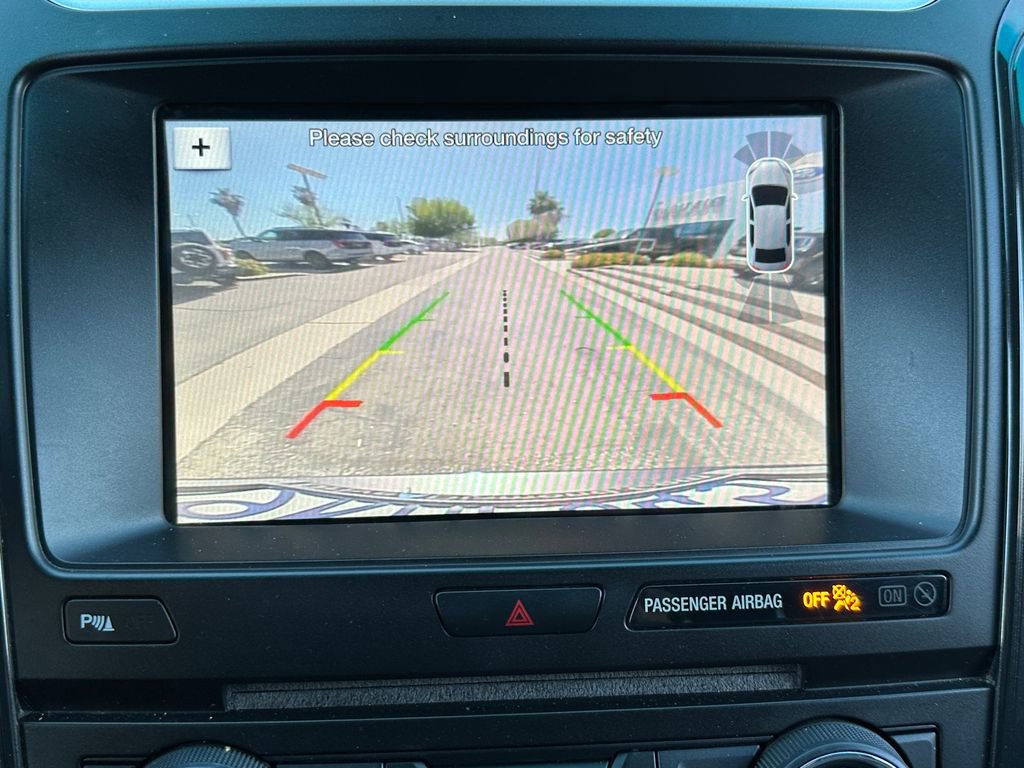 Used 2017 Ford Explorer XLT w/ Equipment Group 202A FWD image 36