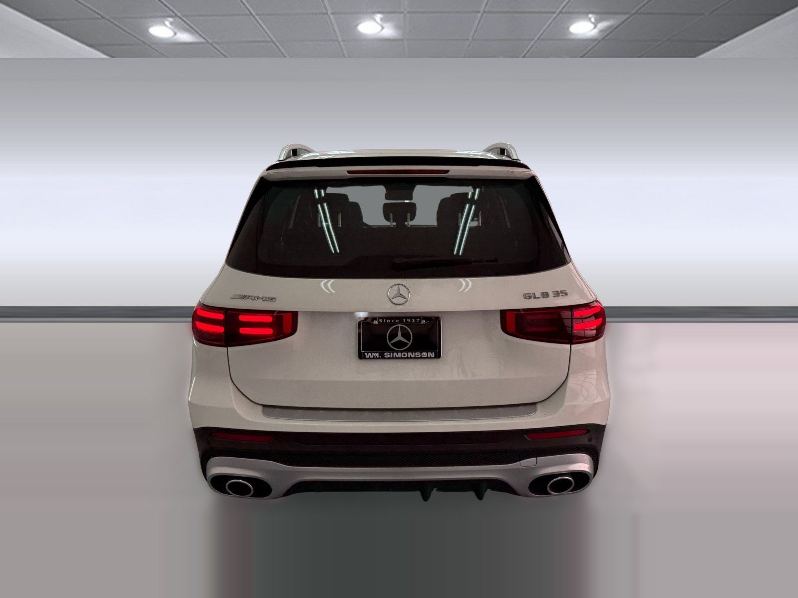 New 2026 Mercedes-Benz GLB 35 AMG 4MATIC image 9