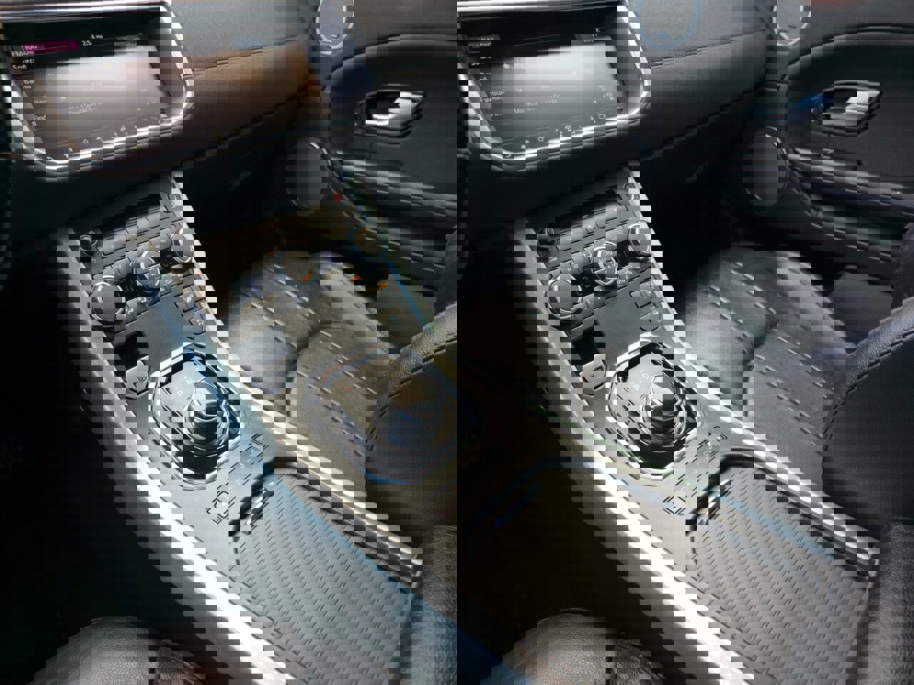 Used 2017 Land Rover Range Rover Evoque SE image 20