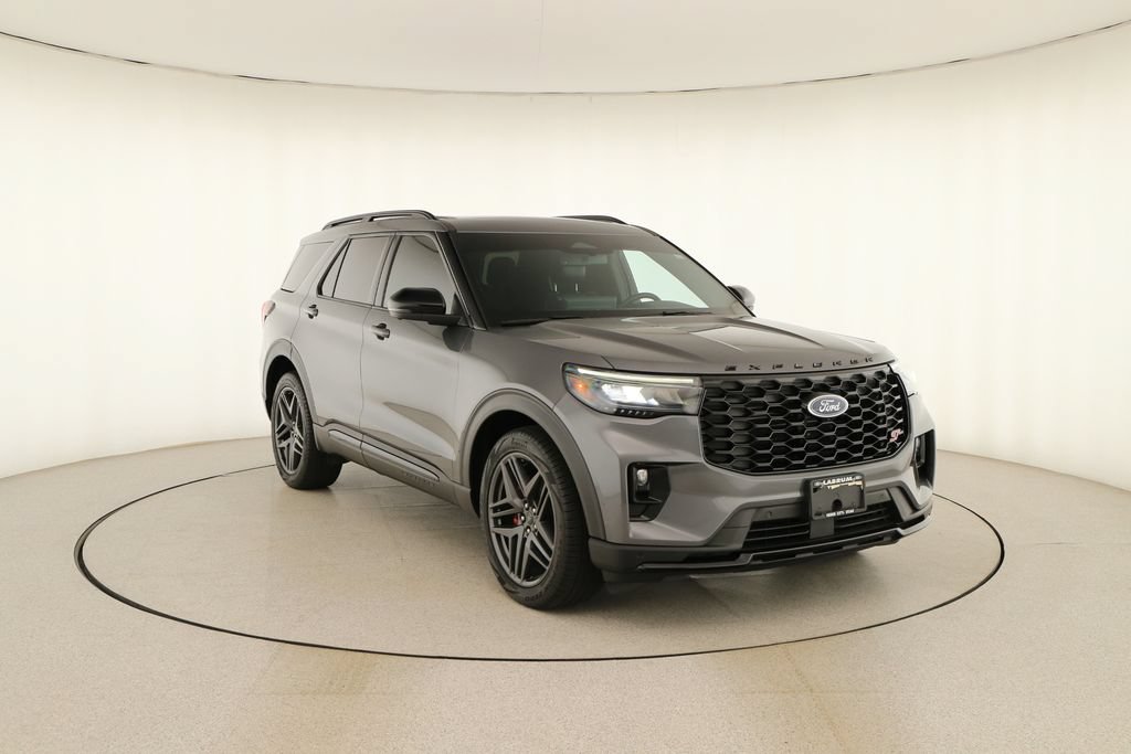 Used 2025 Ford Explorer ST AWD/4WD image 10