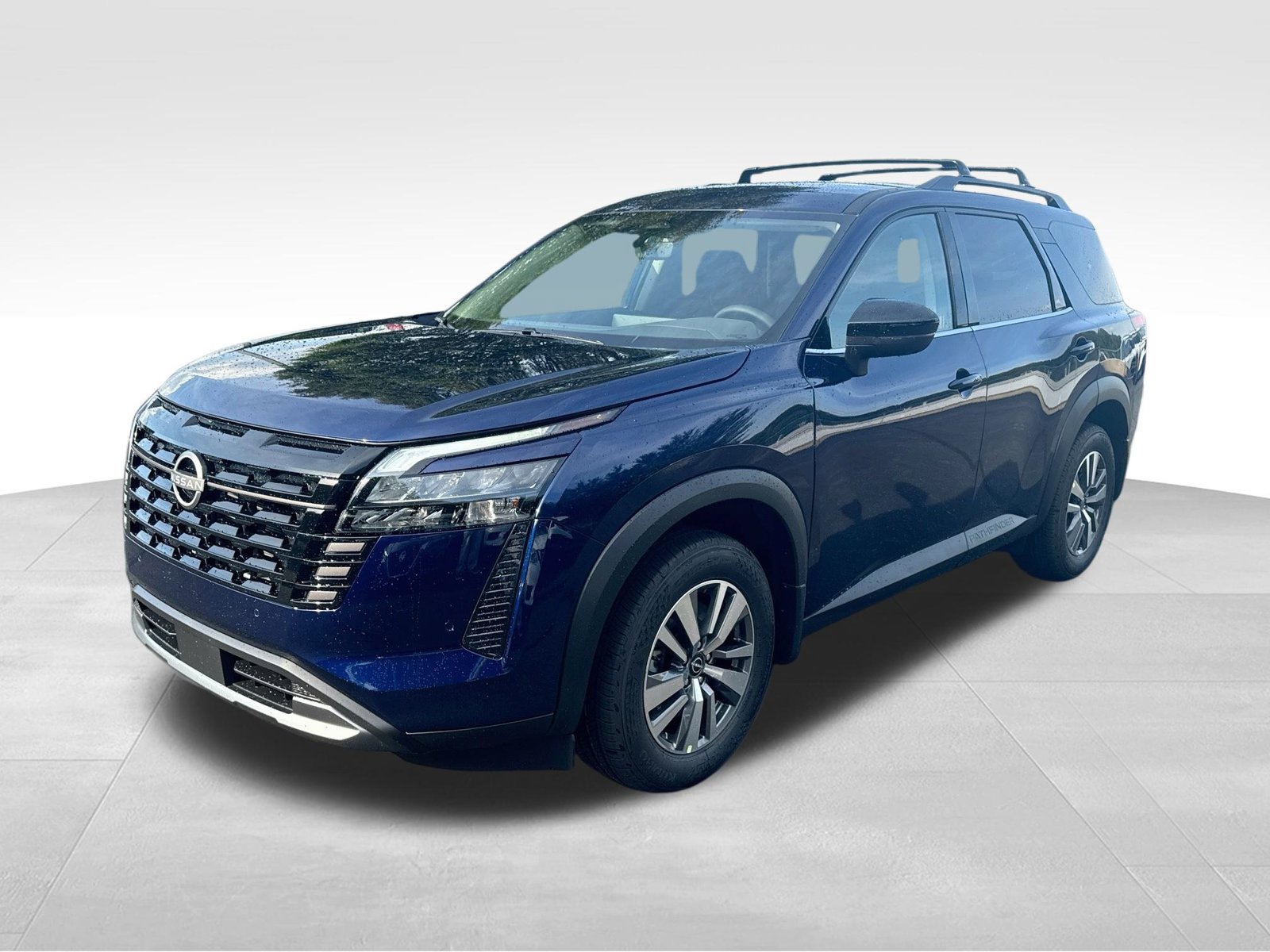 New 2026 Nissan Pathfinder SL FWD image 3