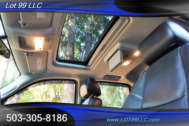 Used 2012 Chevrolet Avalanche LTZ AWD/4WD image 3