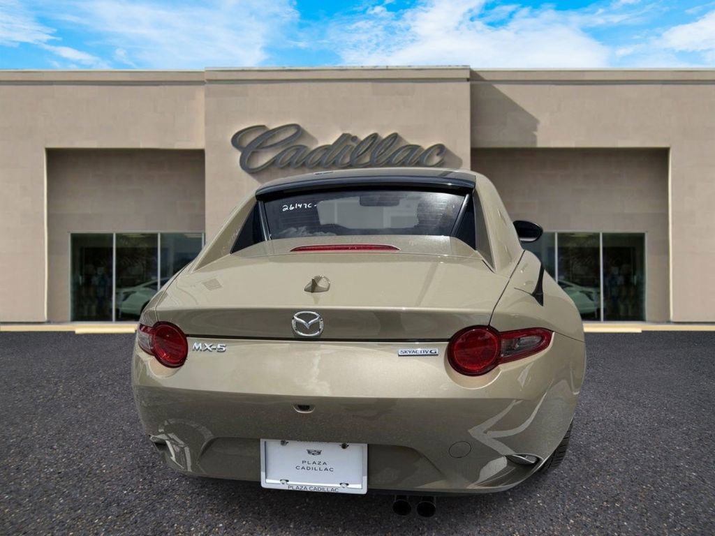 Used 2023 MAZDA MX-5 Miata Grand Touring RWD image 4