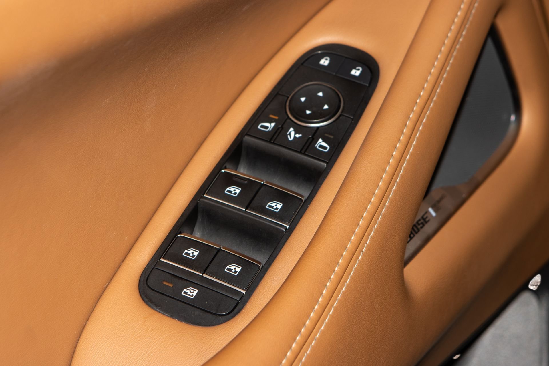 Used 2023 INFINITI QX60 Sensory w/ Cargo Package image 38