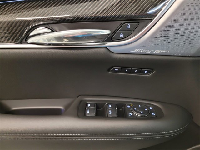 New 2025 Cadillac XT6 Sport w/ Technology Package image 25