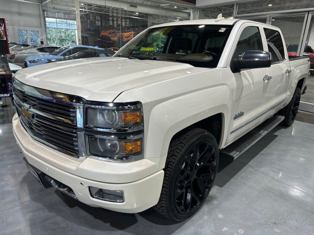 Used 2015 Chevrolet Silverado 1500 High Country w/ High Country Premium Package AWD/4WD image 1