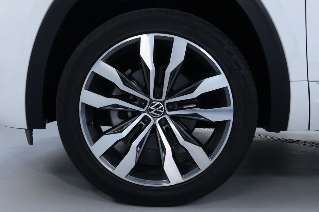 Used 2021 Volkswagen Atlas SEL R-Line image 37