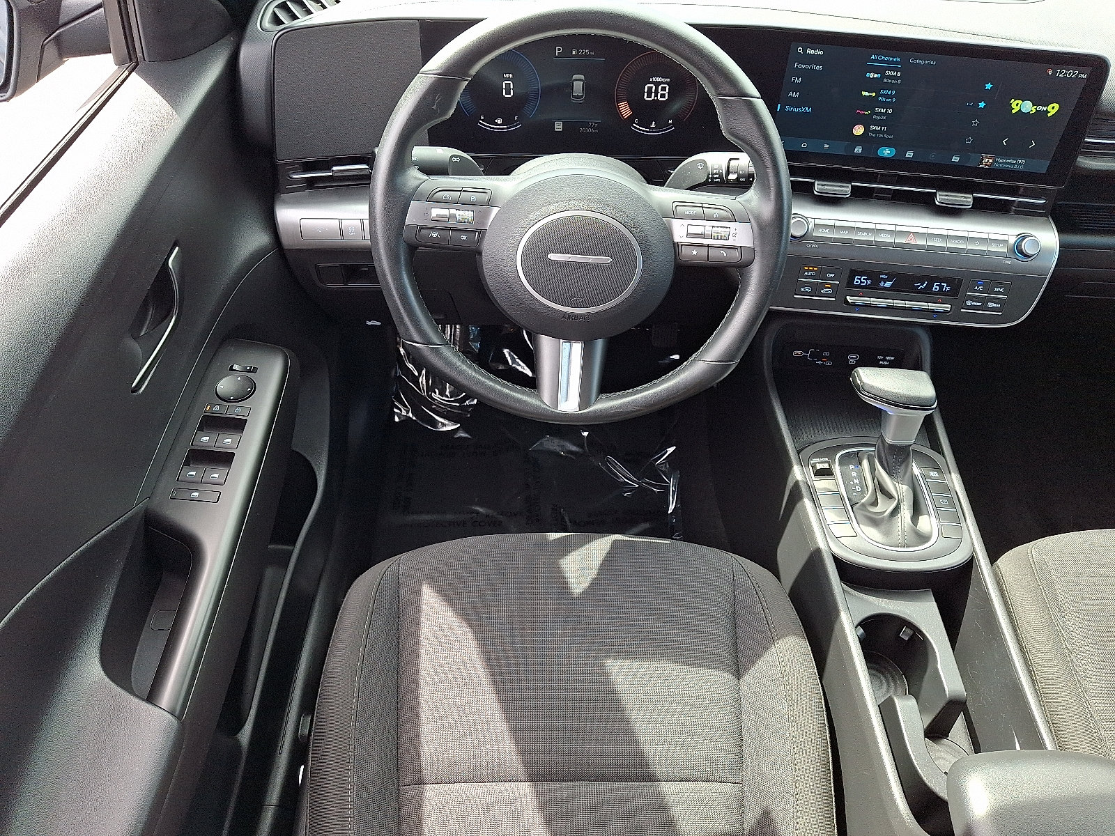 Used 2024 Hyundai Kona SEL FWD image 12