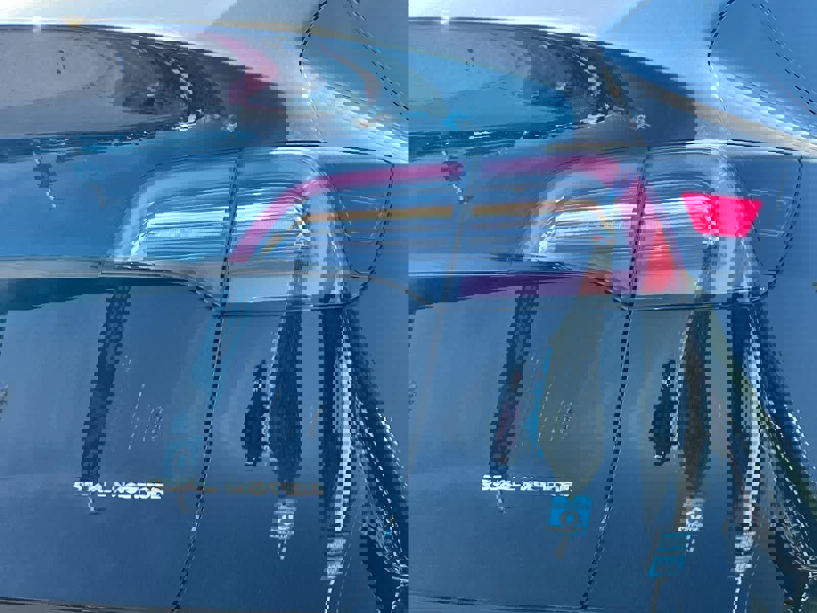 Used 2021 Tesla Model Y Long Range image 26