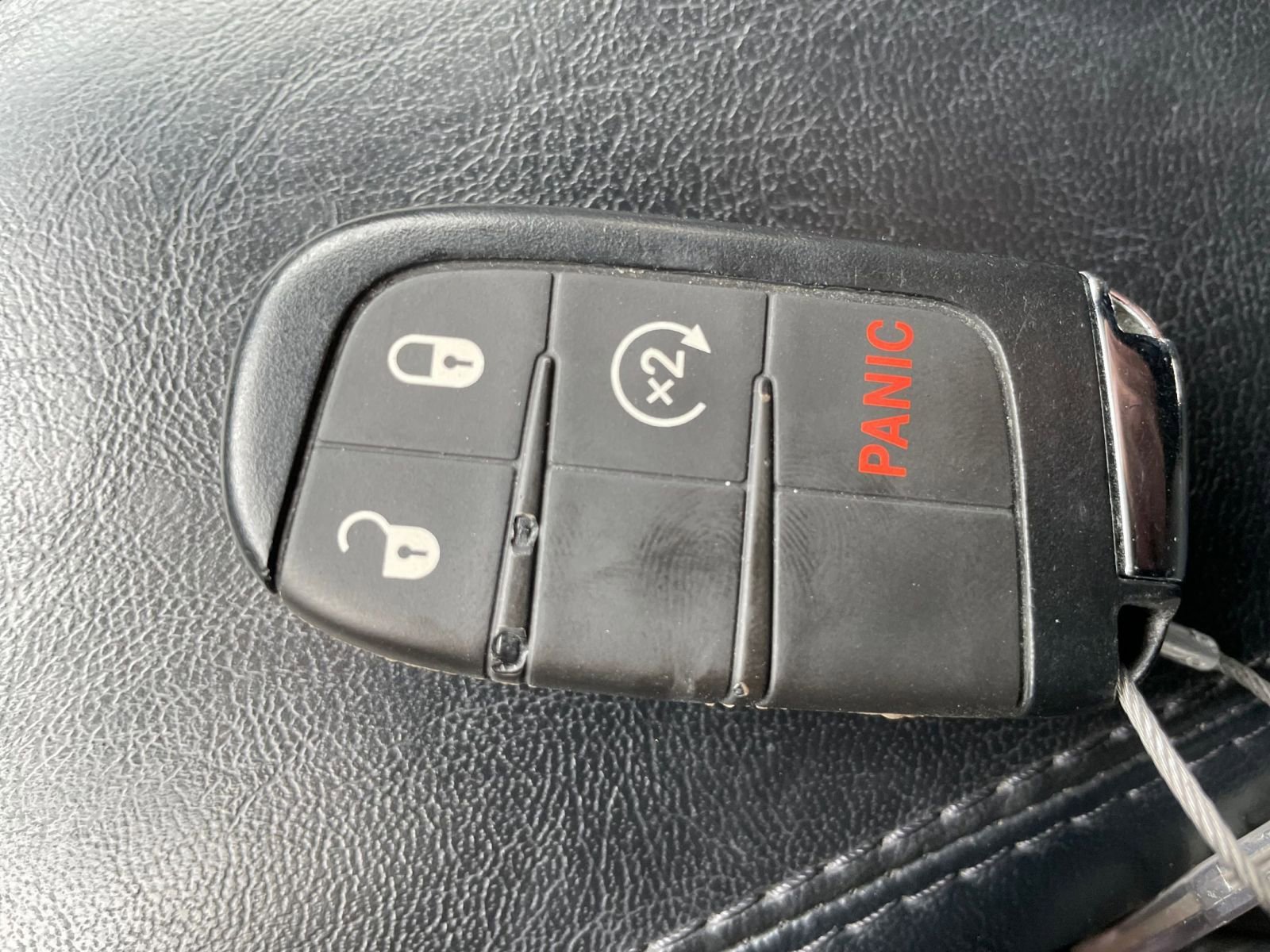 Used 2025 Jeep Compass Limited image 25