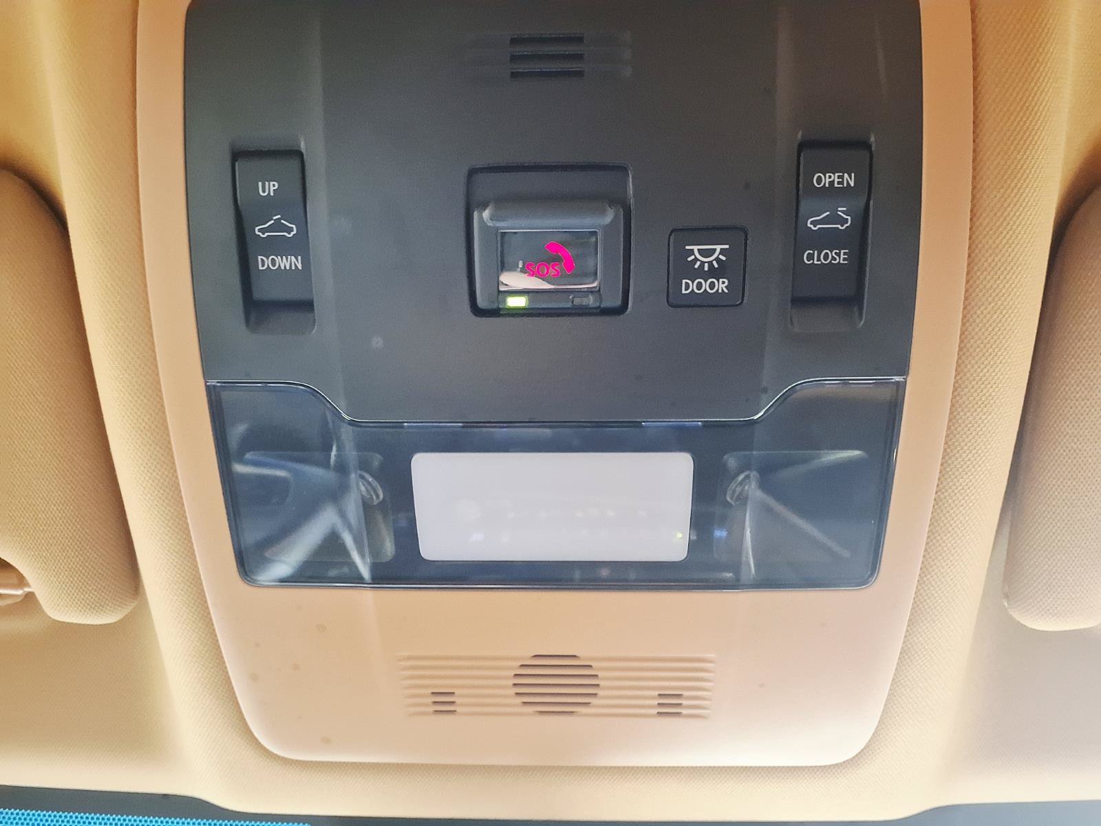 Used 2025 Lexus ES 300h w/ Premium Package FWD image 22