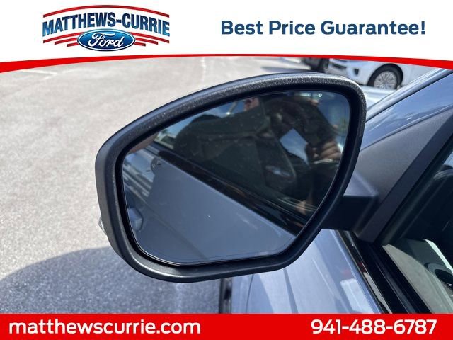 New 2026 Ford Expedition Platinum w/ Stealth Appearance Package AWD/4WD image 8