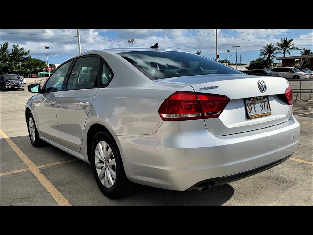 Used 2014 Volkswagen Passat 1.8T Wolfsburg Edition FWD image 7