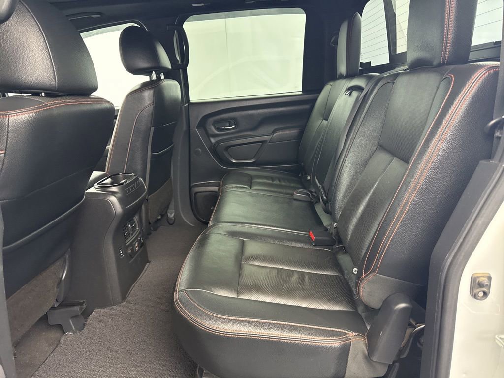 Used 2021 Nissan Titan PRO-4X w/ Pro-4x Convenience Package AWD/4WD image 14