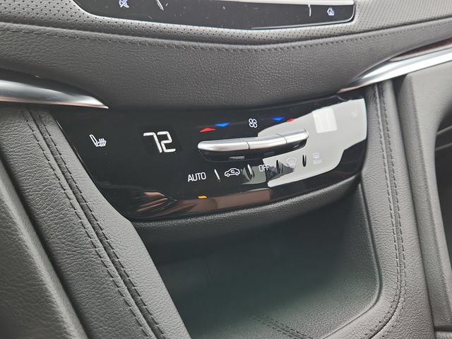 New 2025 Cadillac XT5 Premium Luxury w/ Technology Package AWD/4WD image 17