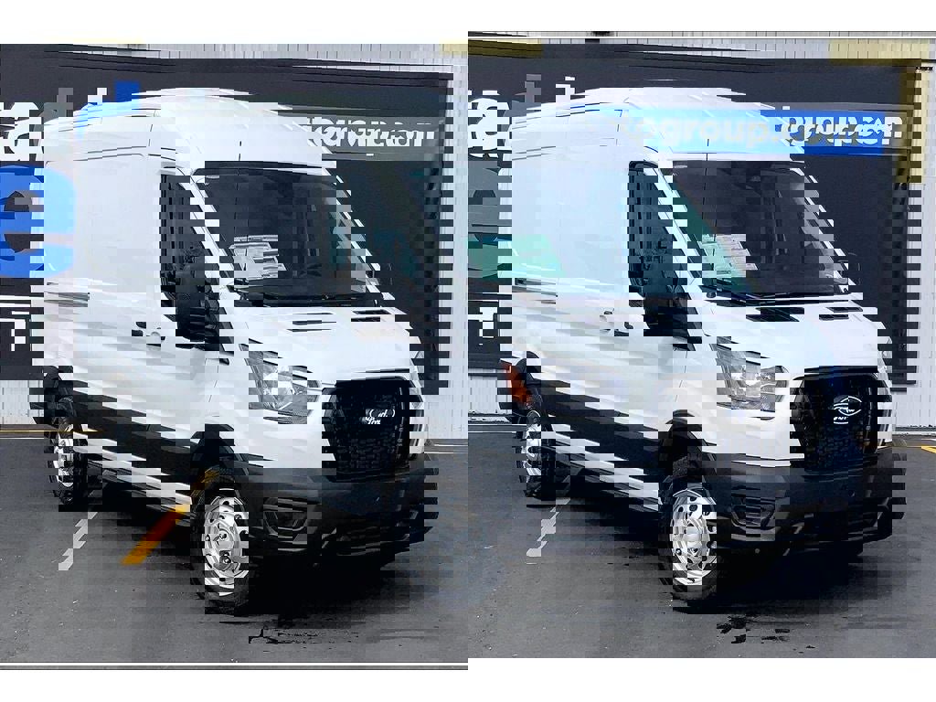 New 2026 Ford Transit 250 148 Medium Roof Extended AWD image 16