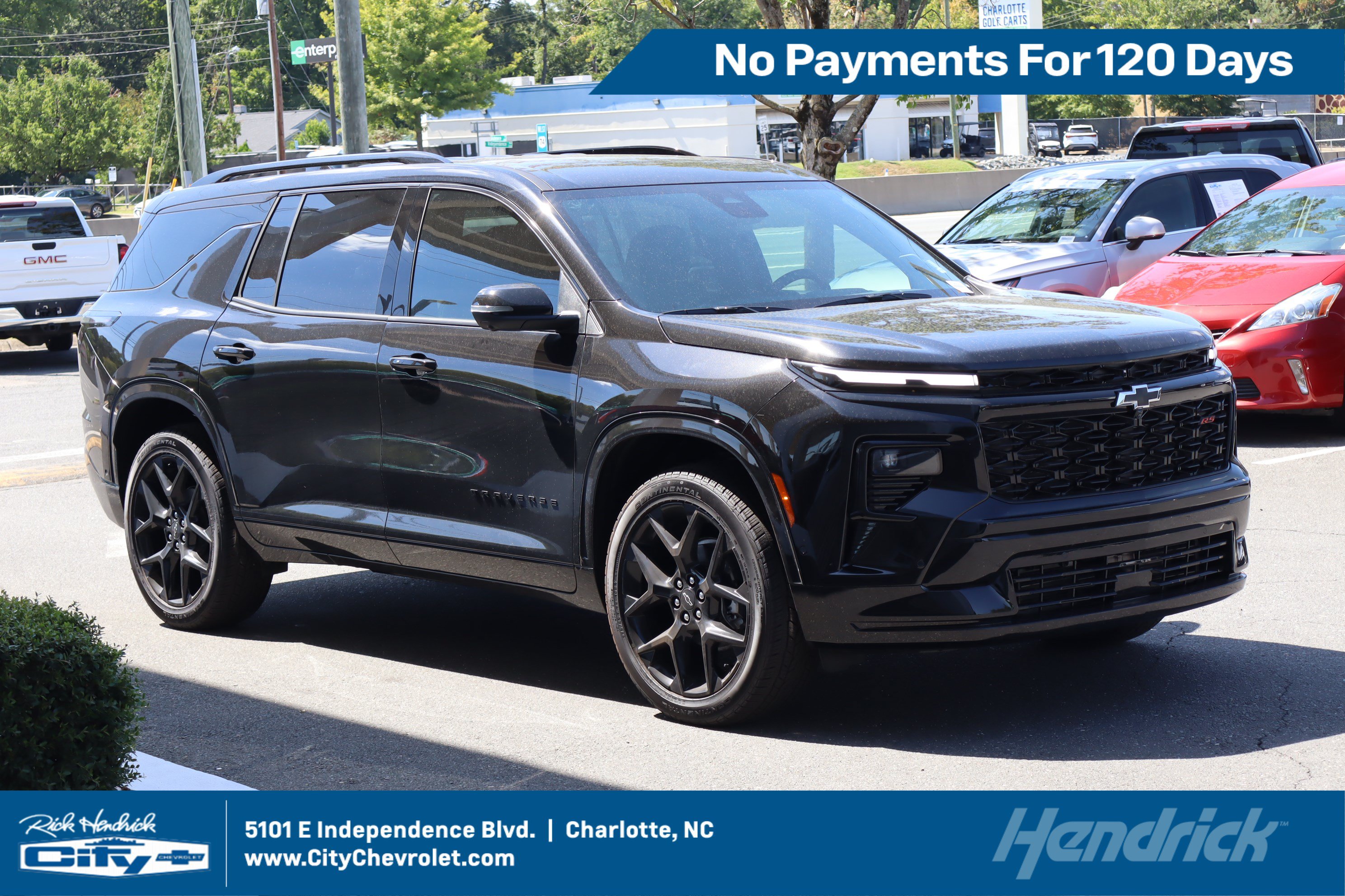 New 2026 Chevrolet Traverse RS w/ LPO, Floor Liner Package FWD image 1