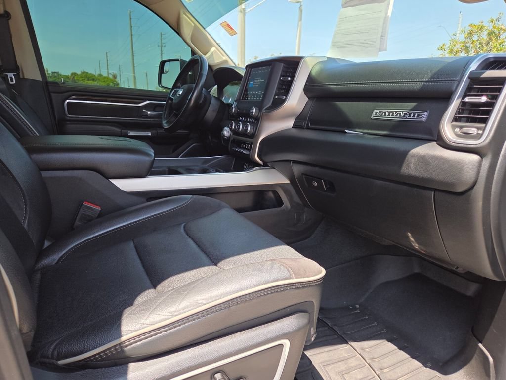 Used 2021 RAM 1500 Laramie AWD/4WD image 9