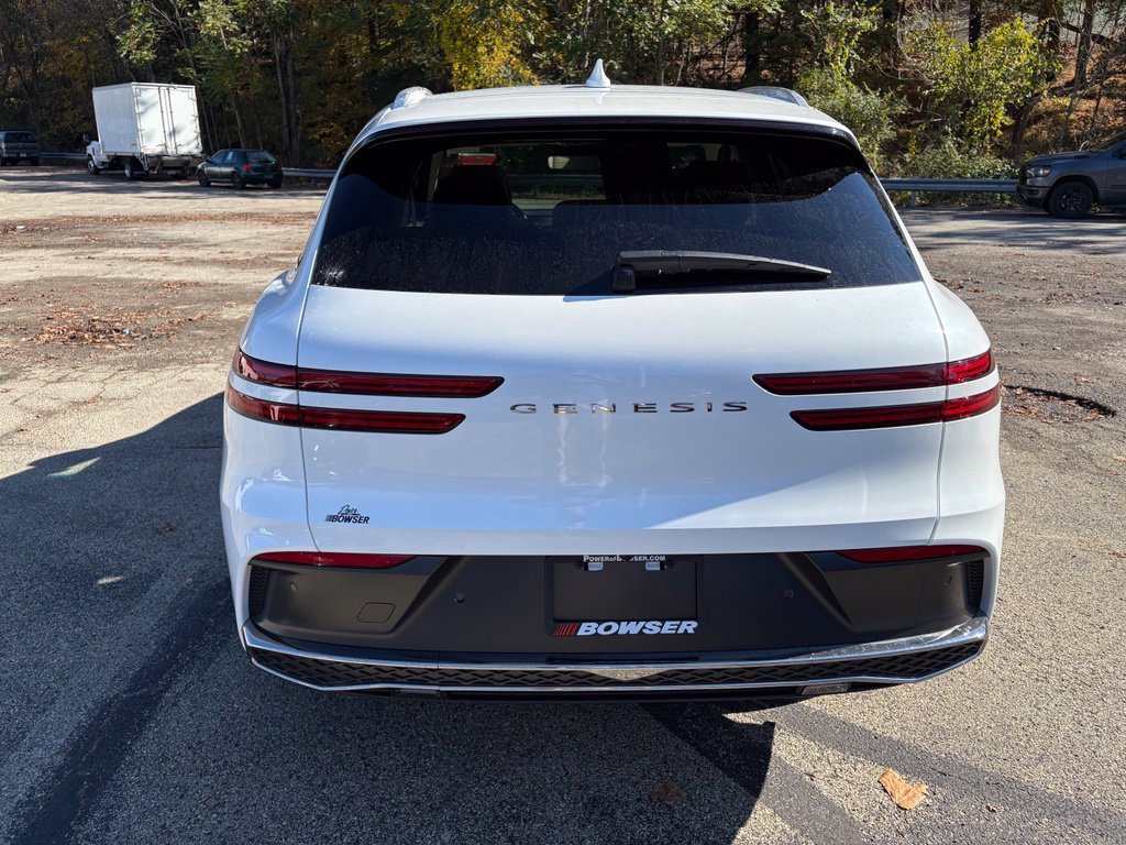 New 2027 Genesis GV70 2.5T Select AWD/4WD image 4