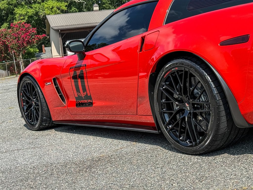 Used 2011 Chevrolet Corvette Z06 RWD image 21