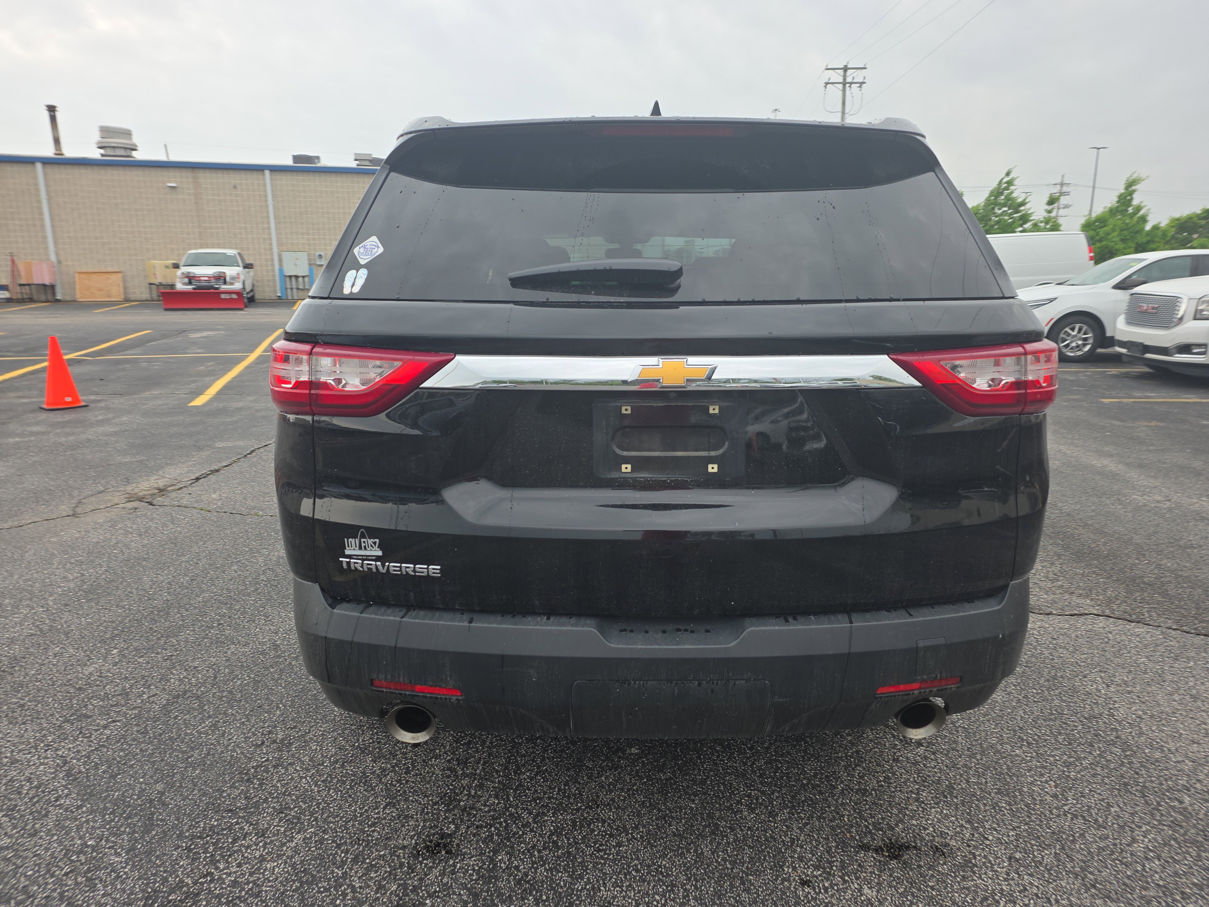 Used 2019 Chevrolet Traverse LS w/ LPO, Floor Liner Package FWD image 4