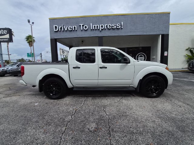Used 2018 Nissan Frontier SV w/ Value Truck Package RWD image 4