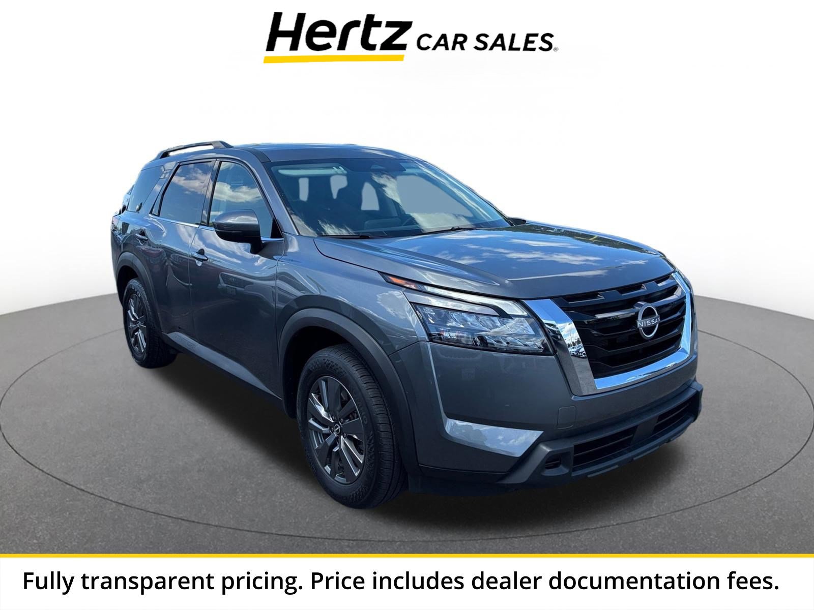 Used 2025 Nissan Pathfinder SV FWD image 1