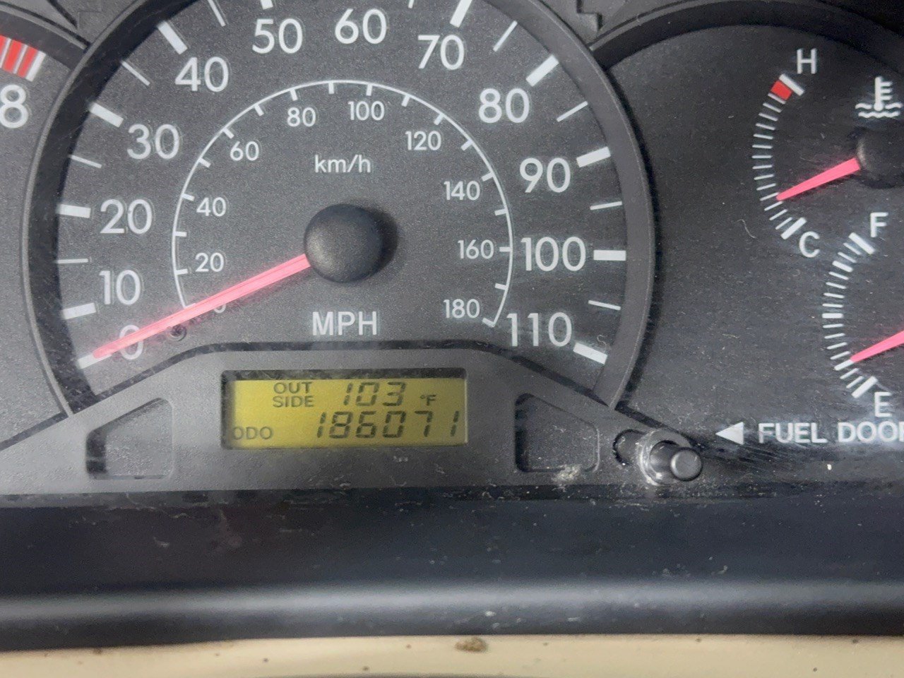 Used 2004 Toyota Corolla CE FWD image 25