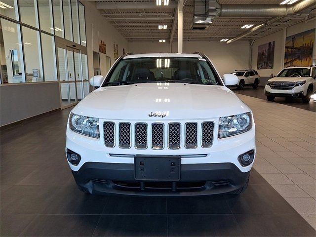 Used 2016 Jeep Compass High Altitude image 2