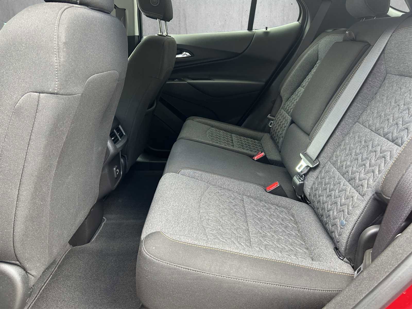 Used 2024 Chevrolet Equinox LT image 21