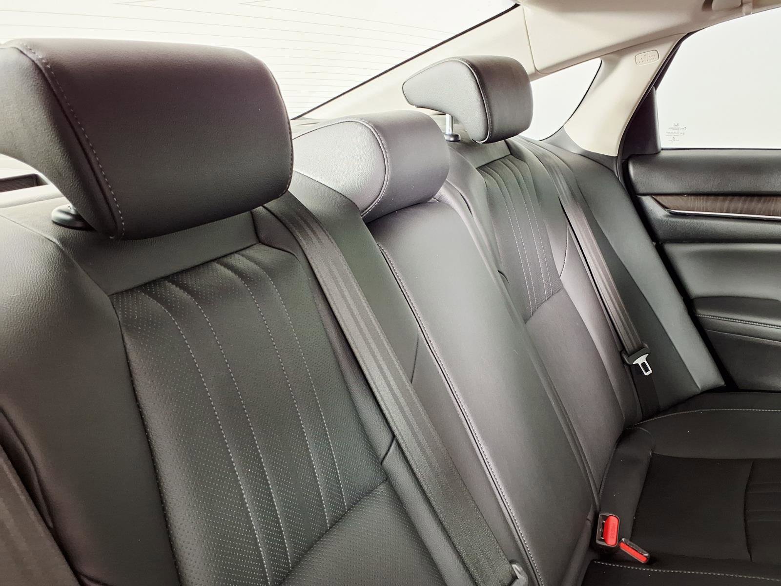 Used 2020 Honda Accord EX-L image 12