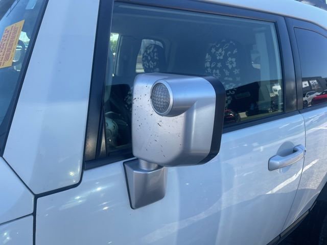 Used 2013 Toyota FJ Cruiser 4WD w/ Convenience Pkg image 4