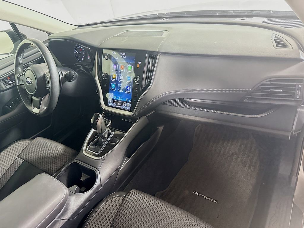 Used 2024 Subaru Outback Premium AWD/4WD image 27
