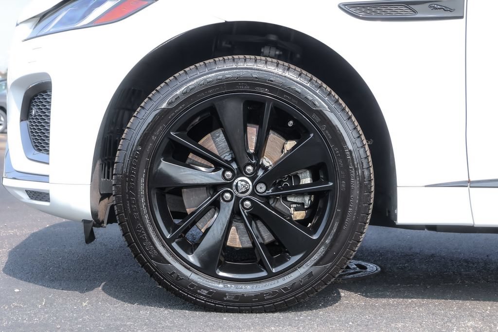 Used 2024 Jaguar F-PACE R-Dynamic S AWD/4WD image 17