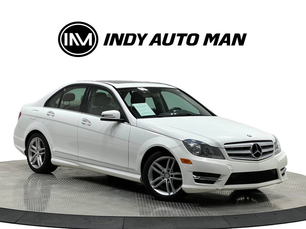 Used 2013 Mercedes-Benz C 300 4MATIC Sedan image 2