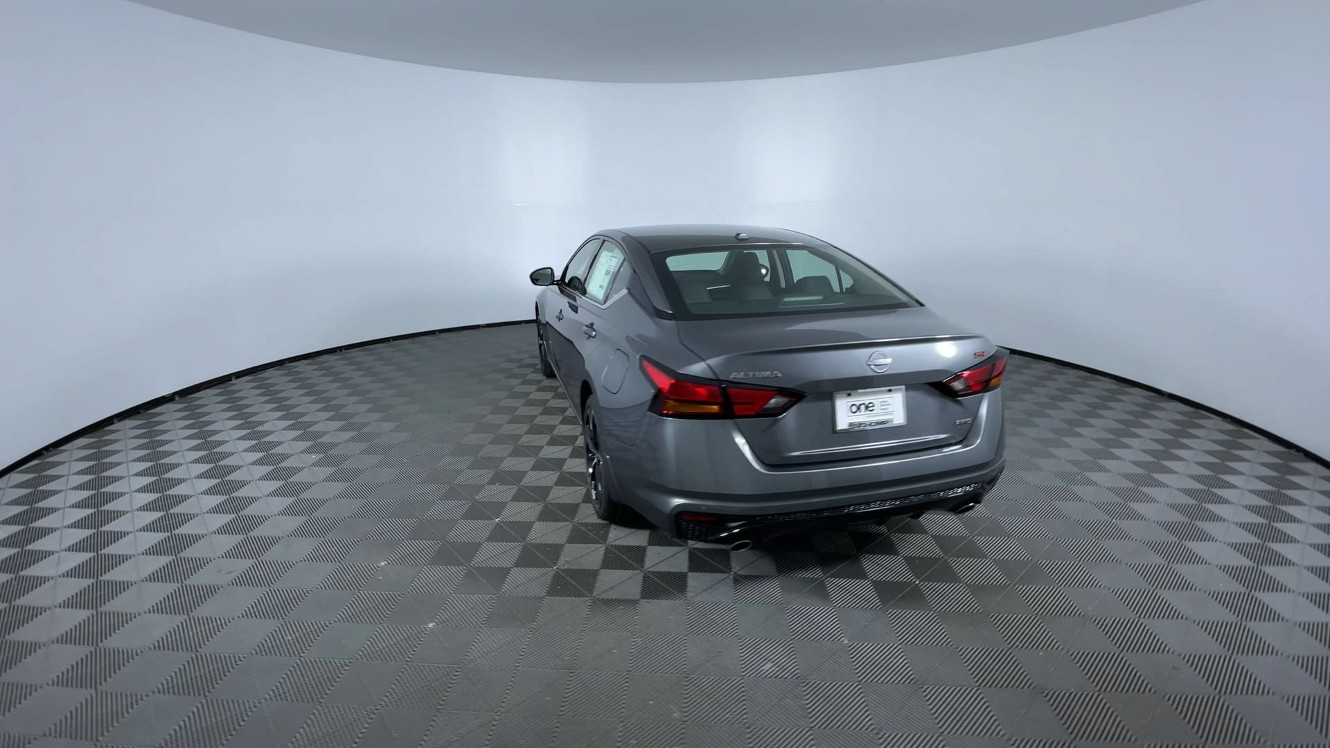 Certified 2025 Nissan Altima 2.5 SR AWD/4WD image 7