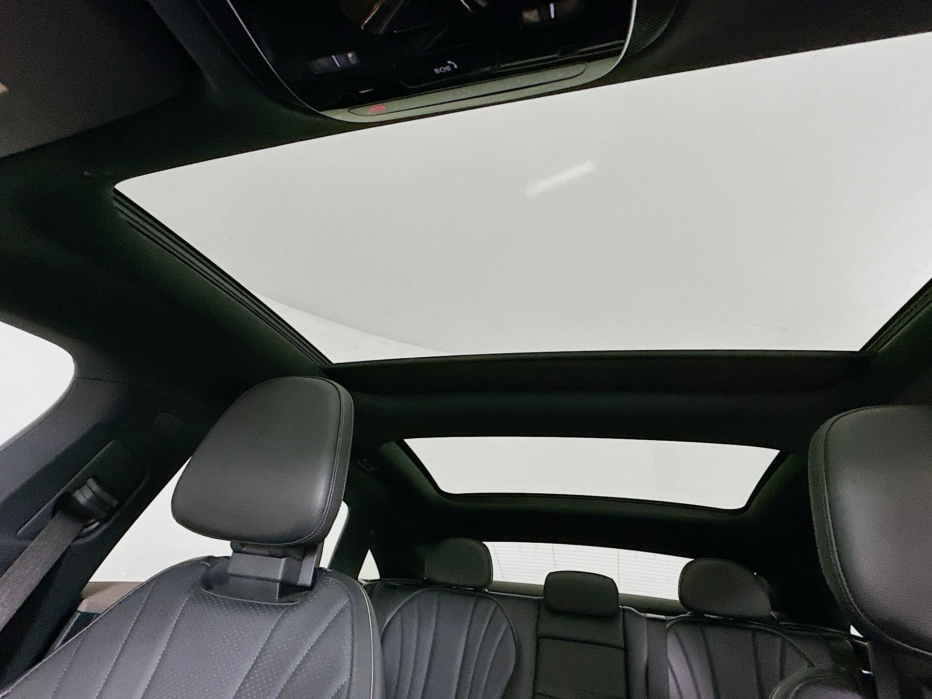 Certified 2023 Mercedes-Benz EQE 500 4MATIC Sedan image 24