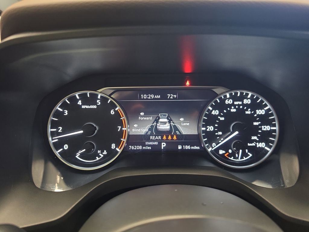 Used 2021 Nissan Rogue SV w/ Premium Package image 19